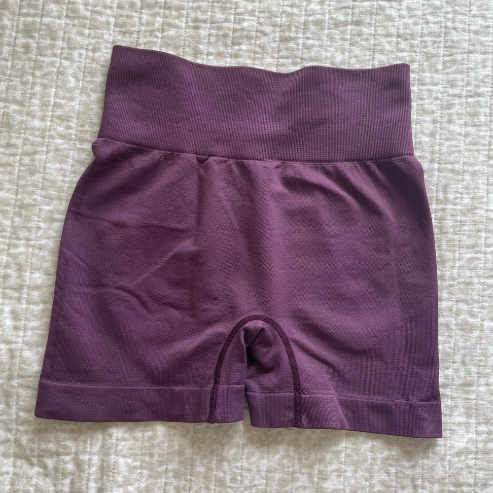 Workout shorts !